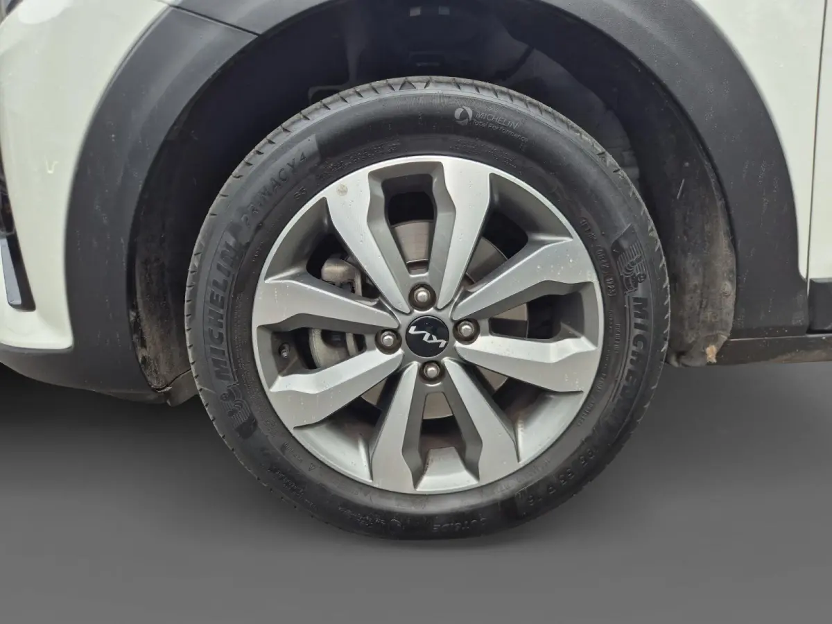 1.0 T-GDi MHEV DynamicPlusLine | Cruise Control | Climate Control | Navigatie | LM Velgen | Camera | Privacy Glass |