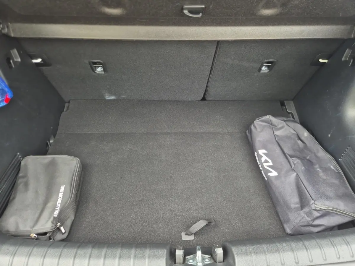 1.0 T-GDi MHEV DynamicPlusLine | Cruise Control | Climate Control | Navigatie | LM Velgen | Camera | Privacy Glass |