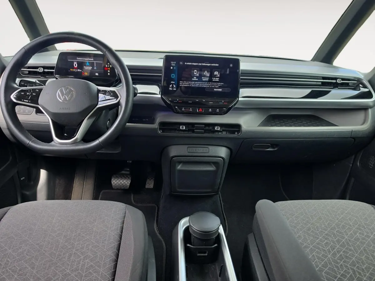 Pro Advantage 77 kWh | Navigatie Pack | Keyless entry | Parkeercamera