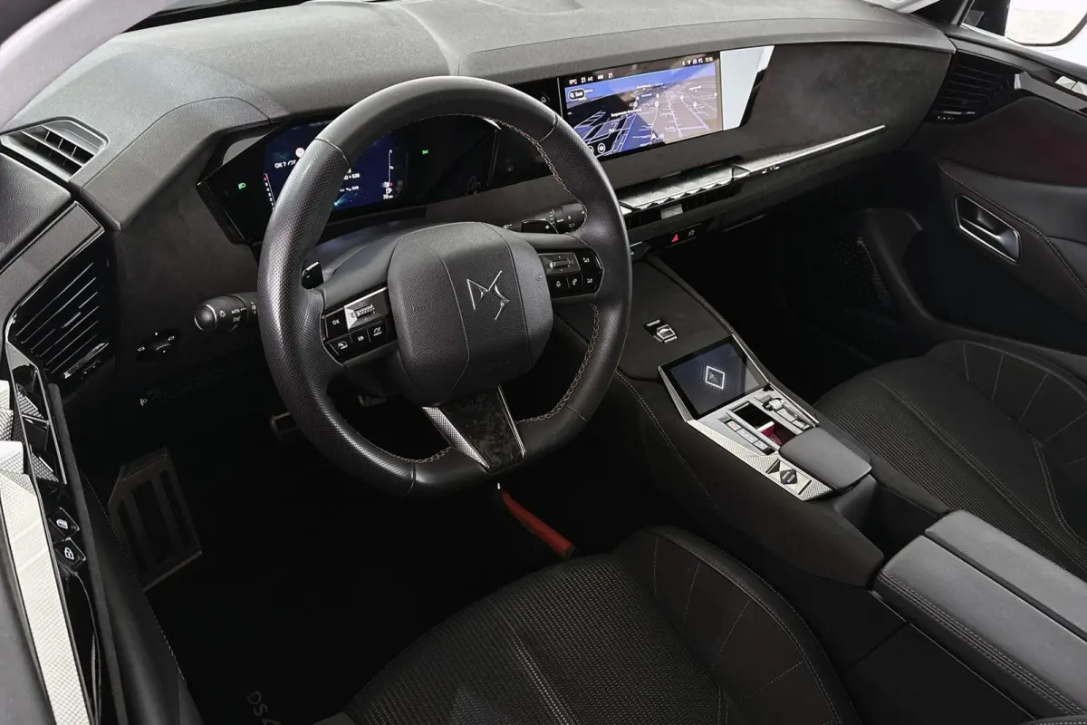 1.2 PureTech Performance Line Automaat 360-Camera Apple Carplay 19"