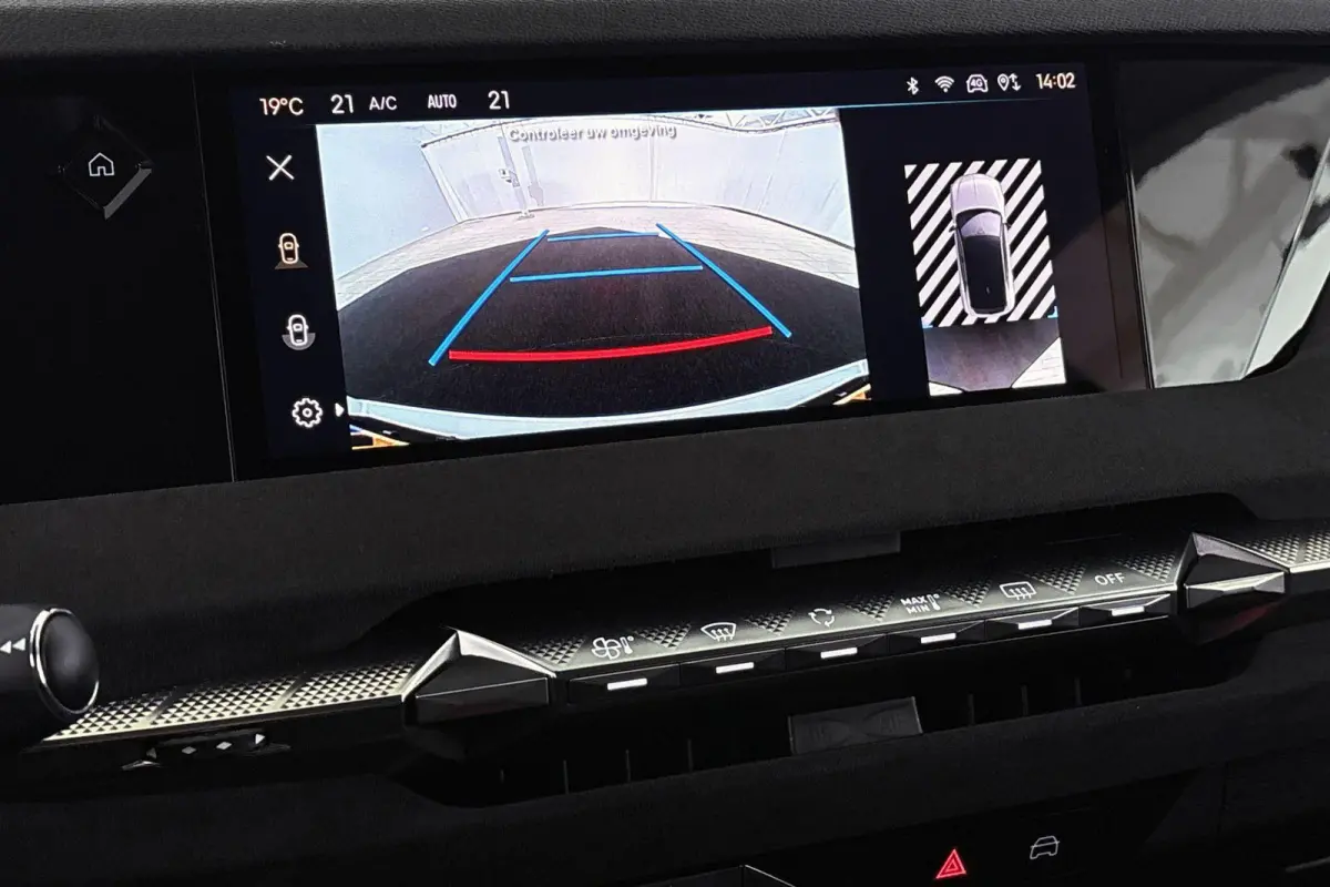 1.2 PureTech Performance Line Automaat 360-Camera Apple Carplay 19"