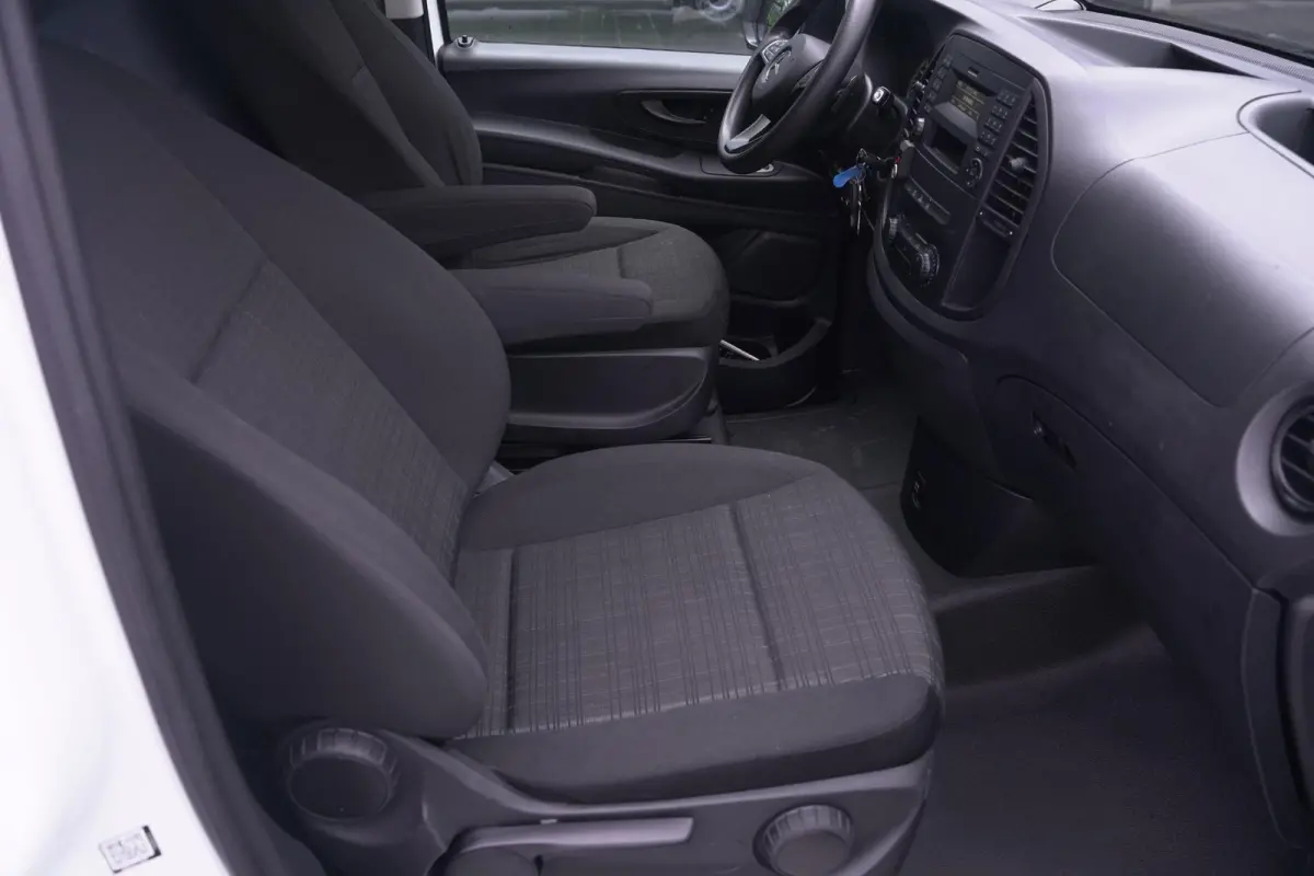 114 CDI 136 pk L2 Aut. Window Cleaner / Glazenwasser Edition Airco, Cruise Control, Trekhaak, NAP, 2-Zits