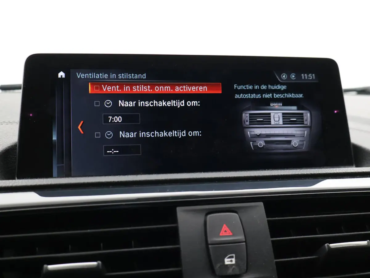 120i 184 PK H.E. LUXURY AUT. + DRAADLOZE CARPLAY | LEDER | STOELVERW. | AFN. TREKHAAK