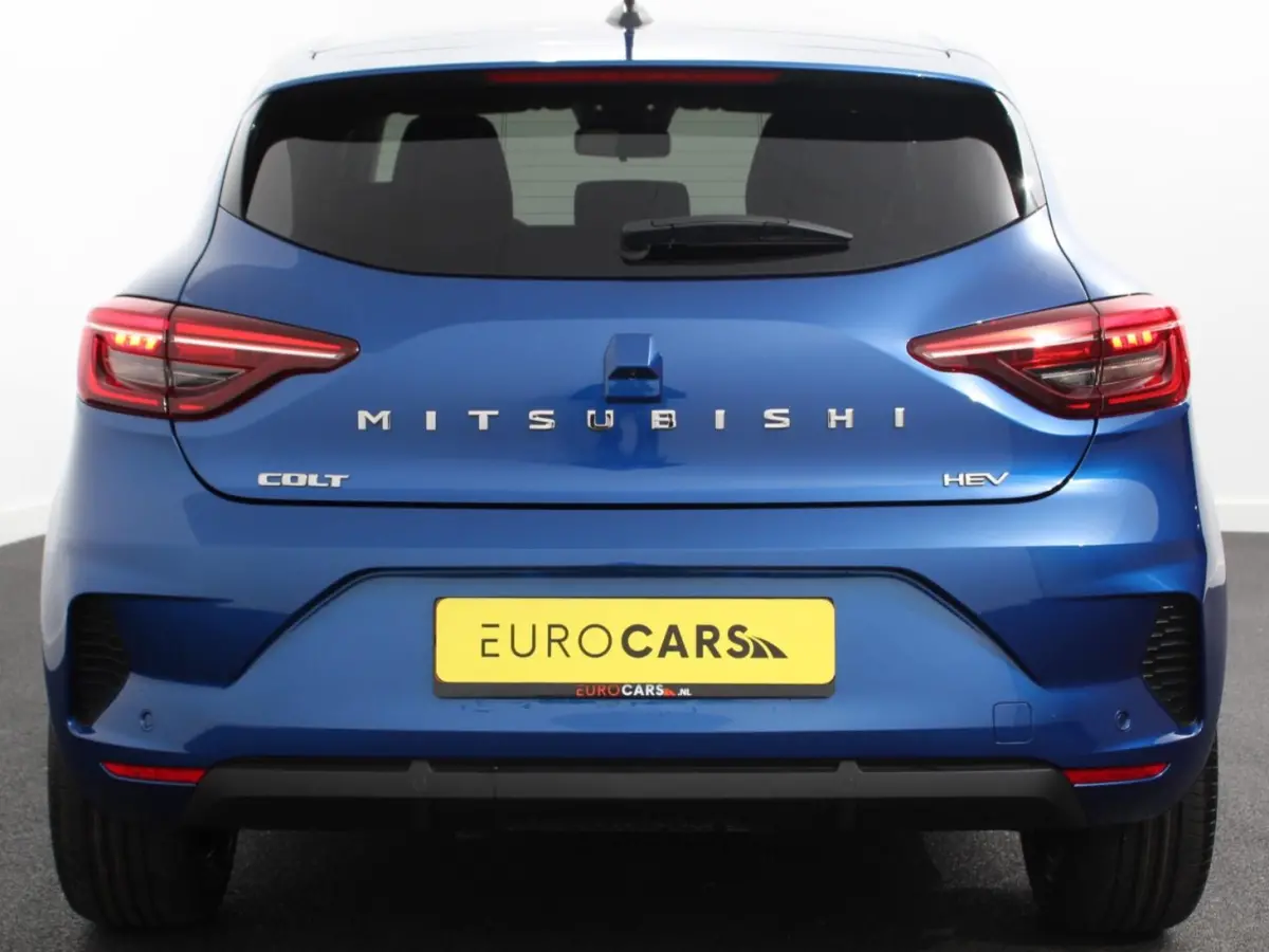 1.6 HEV Automaat Intense DEMO ! Navigatie Apple Carplay Android Auto Camera Climate Control Cruise Control Lichtmetalen velgen Extra Getint Glas Digitale Cockpit