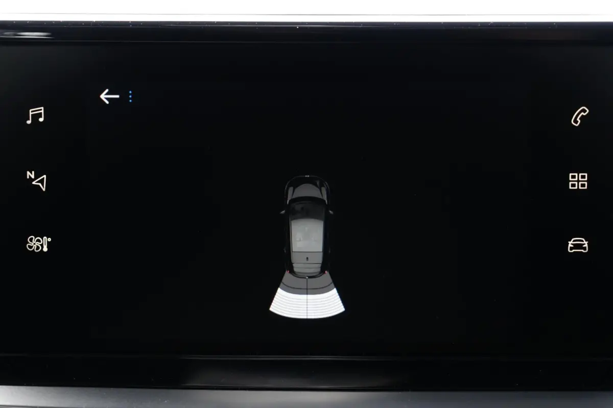 1.2 PureTech Active Pack, NL, PDC, CarPlay, LED, L.M.