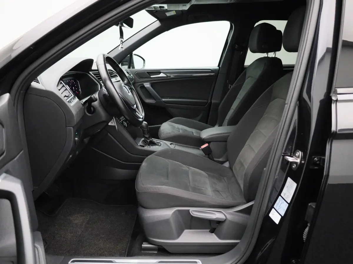1.5 TSI ACT Highline Business R | 150 PK | Automaat | Automatische Airco | Navigatie | Parkeercamera | Parkeersensoren | Stoelverwarming