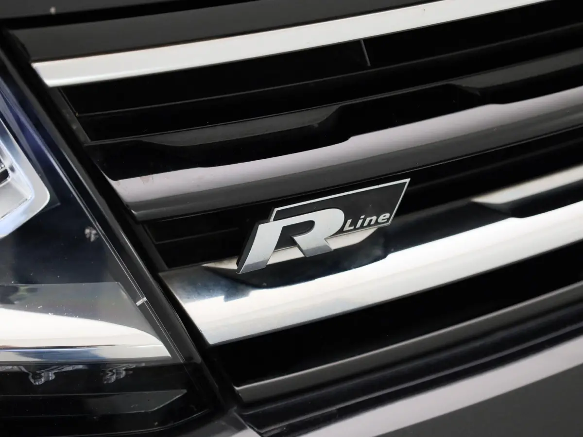 1.5 TSI ACT Highline Business R | 150 PK | Automaat | Automatische Airco | Navigatie | Parkeercamera | Parkeersensoren | Stoelverwarming