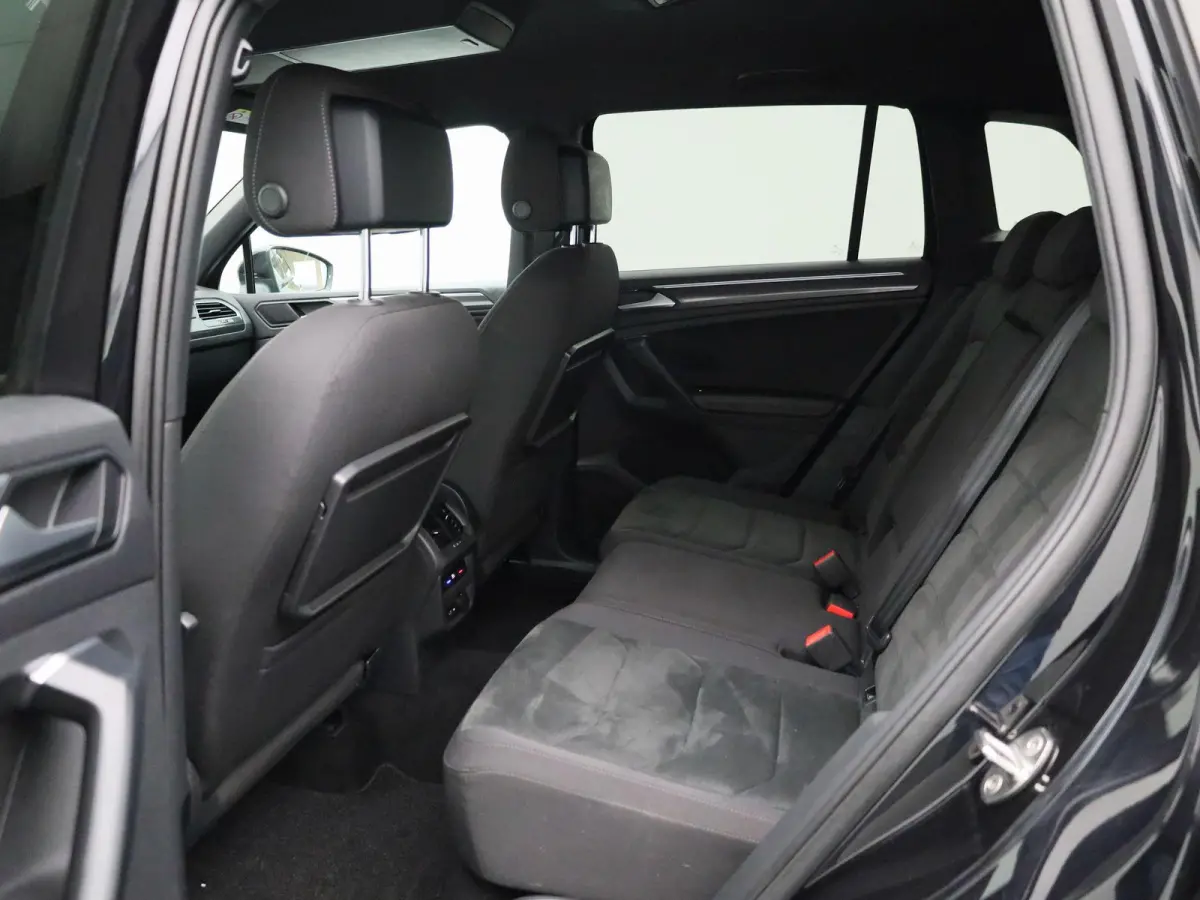 1.5 TSI ACT Highline Business R | 150 PK | Automaat | Automatische Airco | Navigatie | Parkeercamera | Parkeersensoren | Stoelverwarming