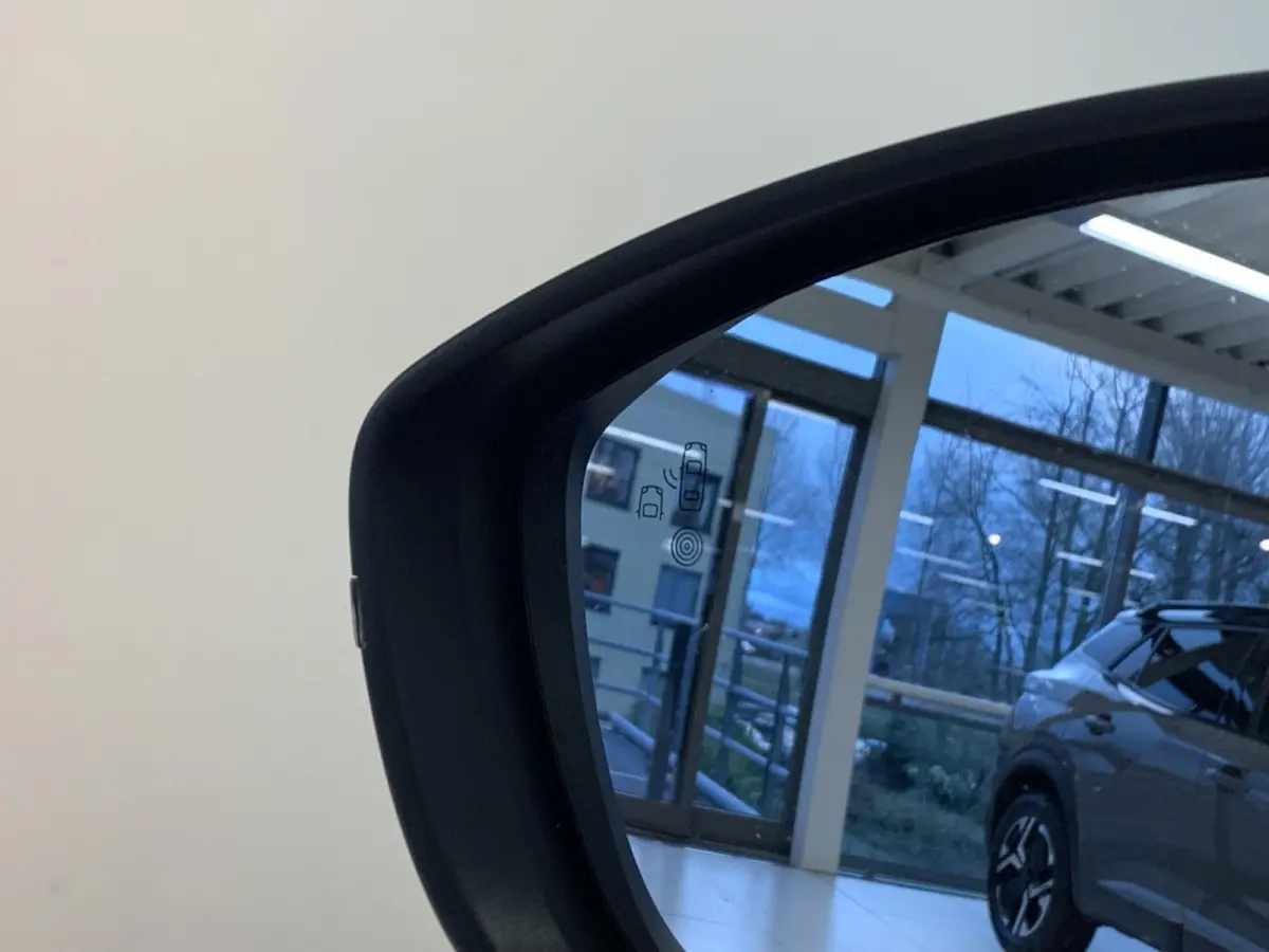 EV GT 50kWh 136pk 3-FASE SOH 99,8% | Alcantara | Navigatie | Elektrisch verstelbaar bestuurdersstoel | Stoelverwarming | Warmtepomp | Achteruitrijcamera | Keyless Entry |