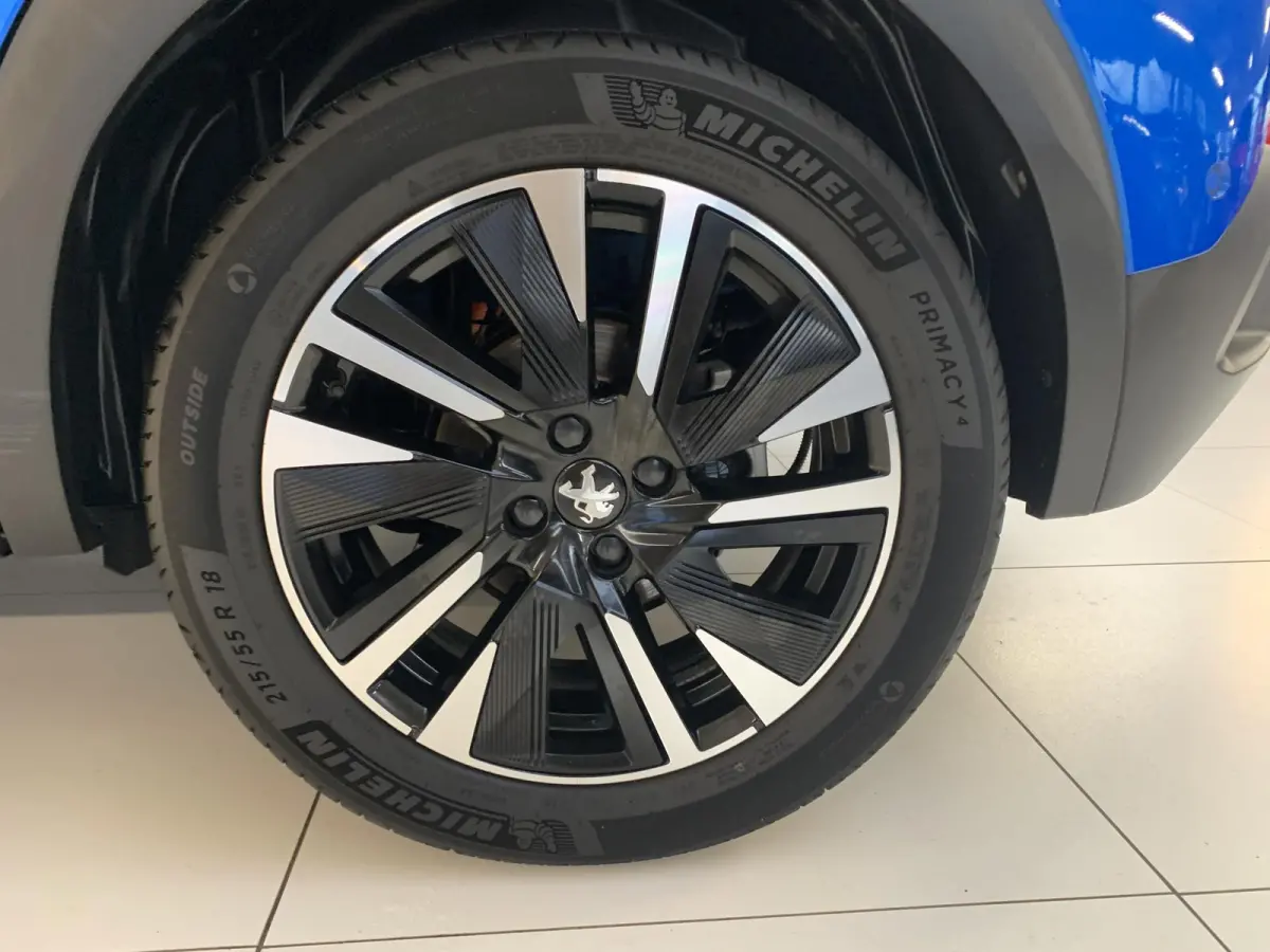 EV GT 50kWh 136pk 3-FASE SOH 99,8% | Alcantara | Navigatie | Elektrisch verstelbaar bestuurdersstoel | Stoelverwarming | Warmtepomp | Achteruitrijcamera | Keyless Entry |