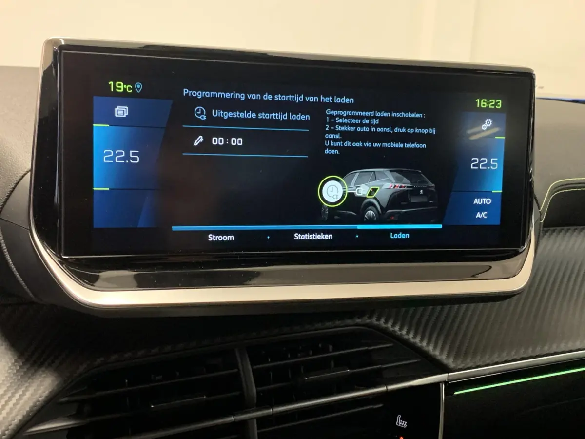 EV GT 50kWh 136pk 3-FASE SOH 99,8% | Alcantara | Navigatie | Elektrisch verstelbaar bestuurdersstoel | Stoelverwarming | Warmtepomp | Achteruitrijcamera | Keyless Entry |