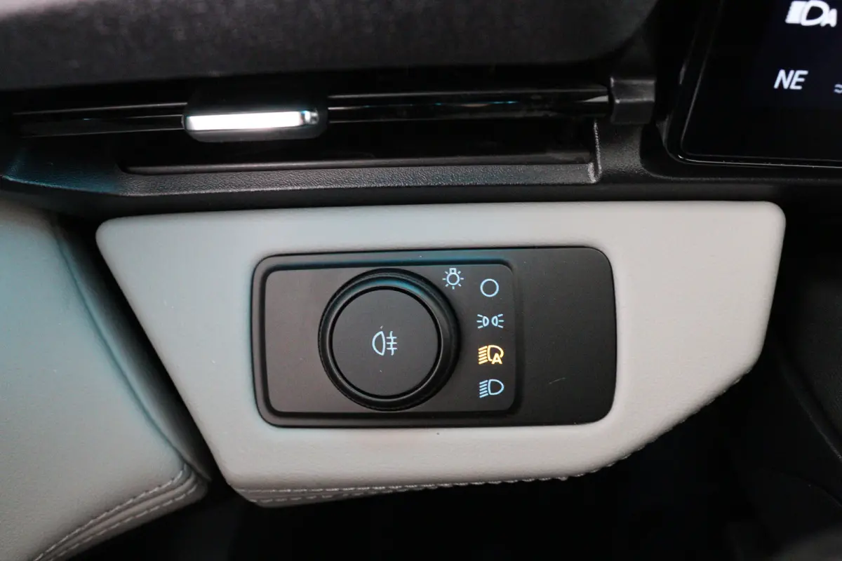 1.0 EcoBoost Automaat Sound Edition | B&O Audio | Adaptieve Cruise Control | 360* Camera | Elektrische Kofferklep | Stoel & Stuurverwarming | Navigatie | Carplay |