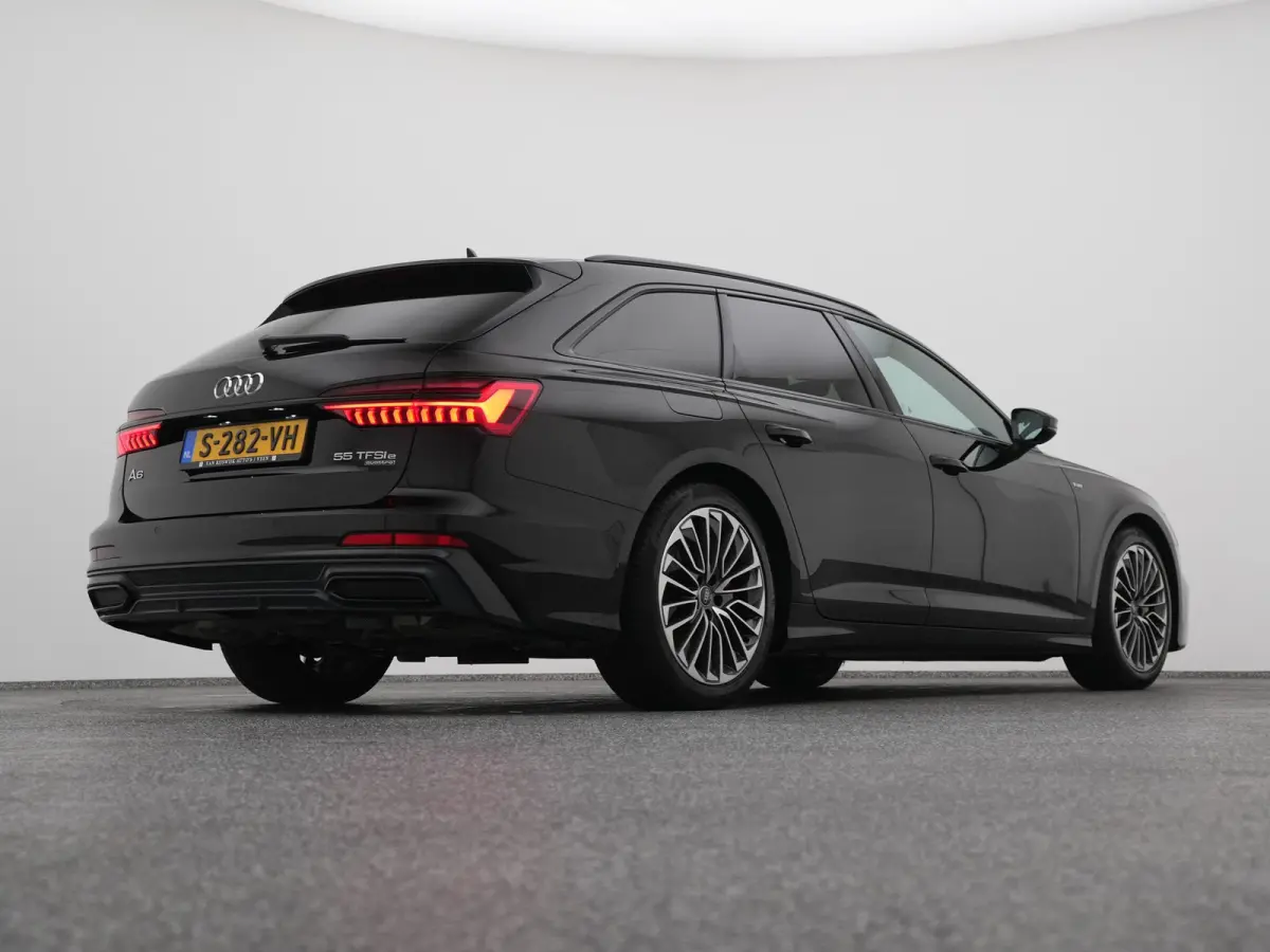55 TFSI e quattro Pro Line S Competition | CAMERA | CARPLAY | STOELVERW. | TREKHAAK