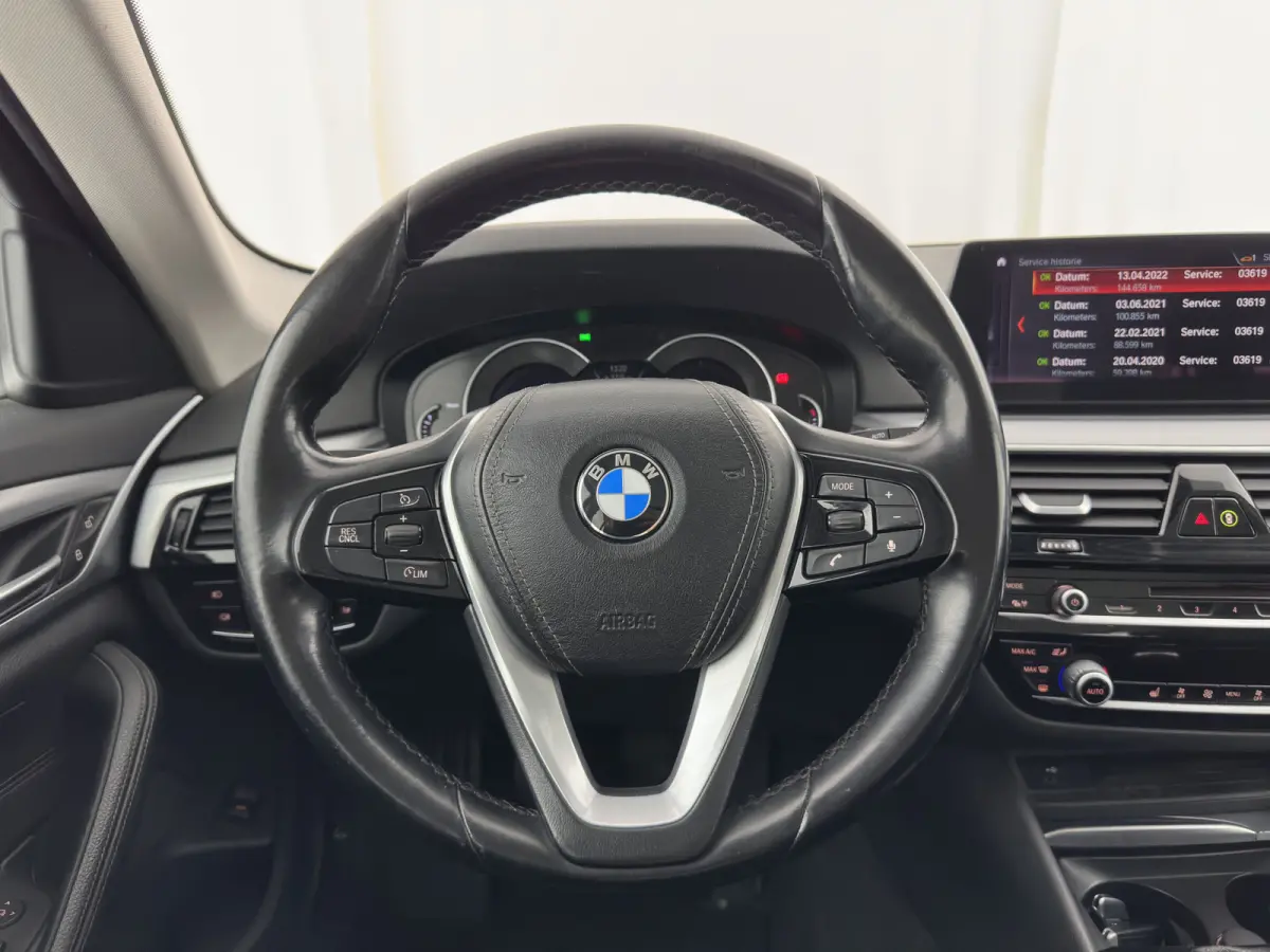 520d High Executive *LEATHER | FULL-LED | MEMORY-PACK | HEATED-COMFORTSEATS | NAVI-FULLMAP | ECC | PDC | CRUISE | KEYLESS | TOWBAR |  20''ALU*