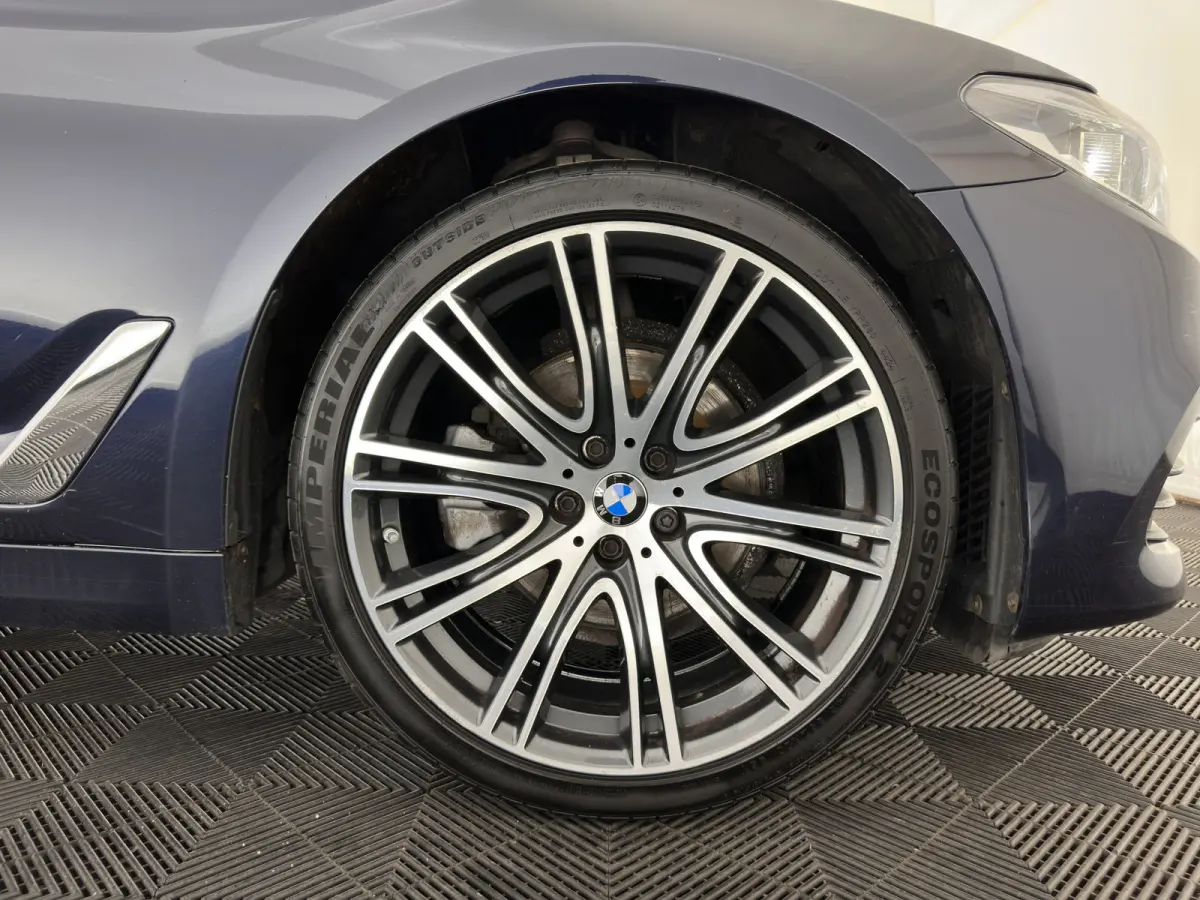 520d High Executive *LEATHER | FULL-LED | MEMORY-PACK | HEATED-COMFORTSEATS | NAVI-FULLMAP | ECC | PDC | CRUISE | KEYLESS | TOWBAR |  20''ALU*