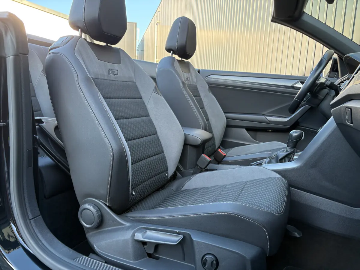 1.5 TSI R-Line | Beats | Trekhaak afnb. | Keyless | Camera | 19'' | Prijs Rijklaar!!
