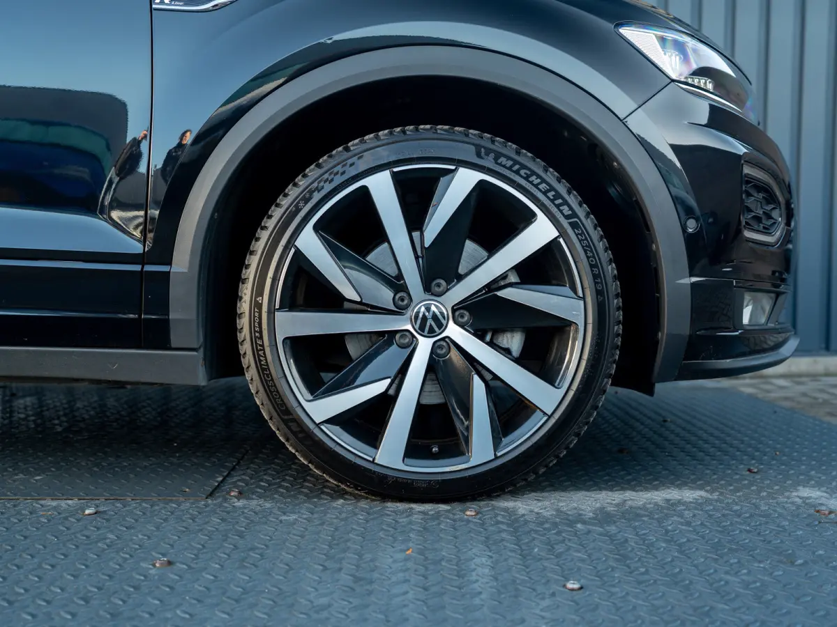 1.5 TSI R-Line | Beats | Trekhaak afnb. | Keyless | Camera | 19'' | Prijs Rijklaar!!