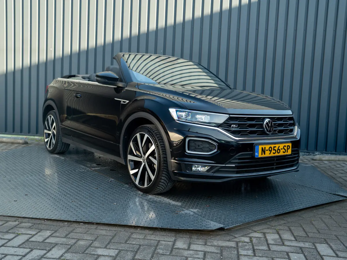 1.5 TSI R-Line | Beats | Trekhaak afnb. | Keyless | Camera | 19'' | Prijs Rijklaar!!