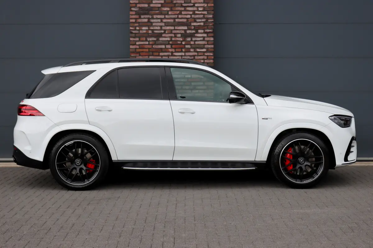 AMG 53 Hybrid 4MATIC+ | Luchtvering | Distronic | Elek. Achterbank | Trekhaak | Burmester | Keyless Go | Augmented Reality | Surround Camera | Memory |