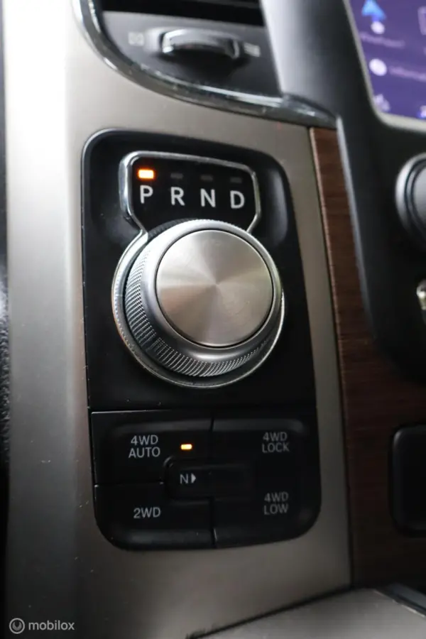 1500 5.7 V8 Crew Cab 5'7 Laramie | VOL OPTIES! |