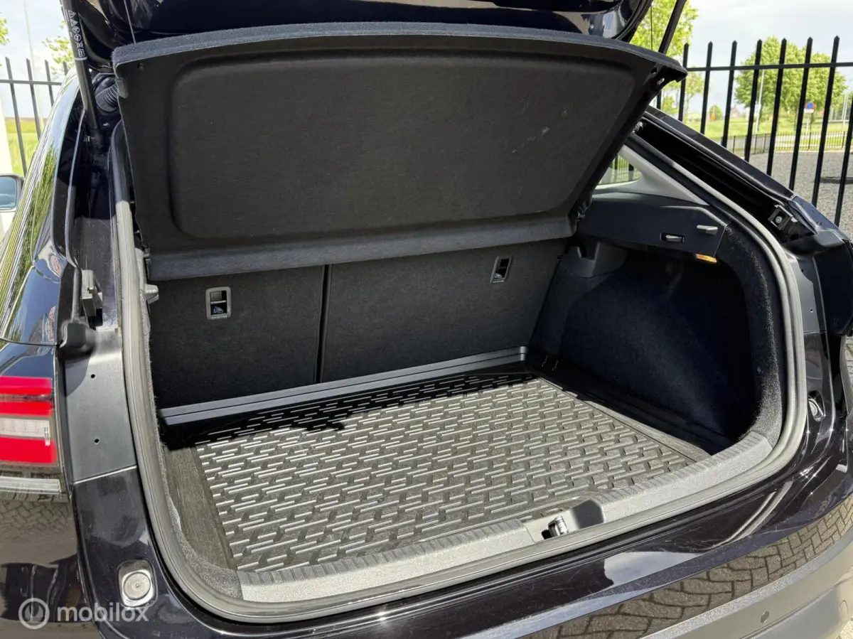 1.0 TSI|Business|Stoel verw|Keyless