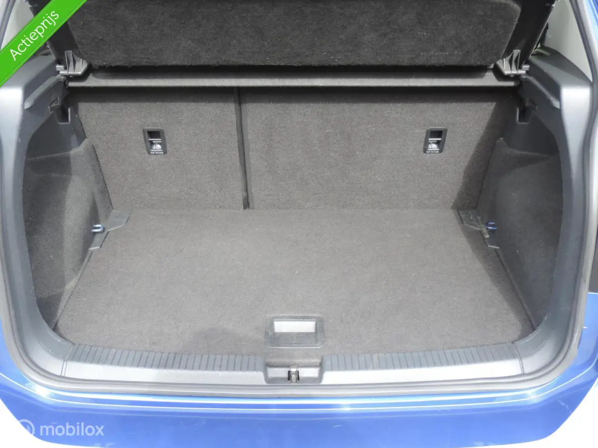 1.0 TSI Style,AUTOMAAT,NAVI,TREKHAAK!!