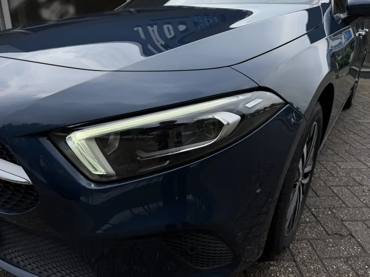 250 e Plug In Hybrid Business Solution Luxury / Keyless / Trekhaak (1.600KG) / Panodak / Camera / Elek. Stoelen /