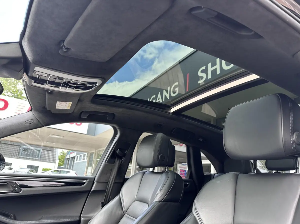 3.6 Turbo Xenon/Led, Pano, Alcantara hemel, Sport Chrono..