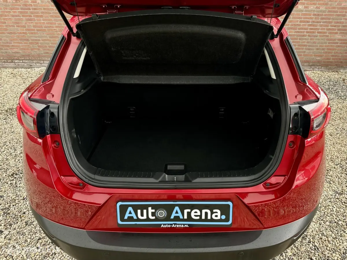 2.0 SkyActiv-G 120 TS+ | Stoelverw. | Camera | HUD | Leer | Afneembare trekhaak