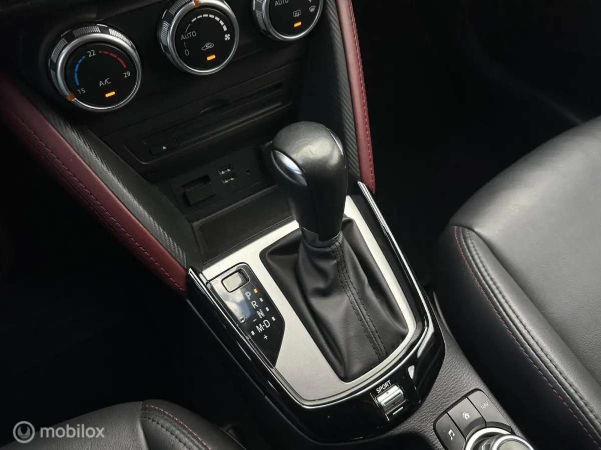 2.0 SkyActiv-G 120 TS+ | Stoelverw. | Camera | HUD | Leer | Afneembare trekhaak