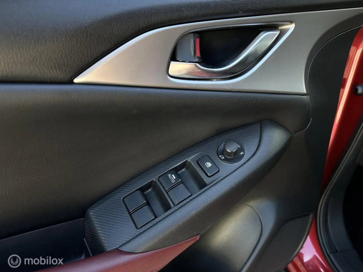 2.0 SkyActiv-G 120 TS+ | Stoelverw. | Camera | HUD | Leer | Afneembare trekhaak