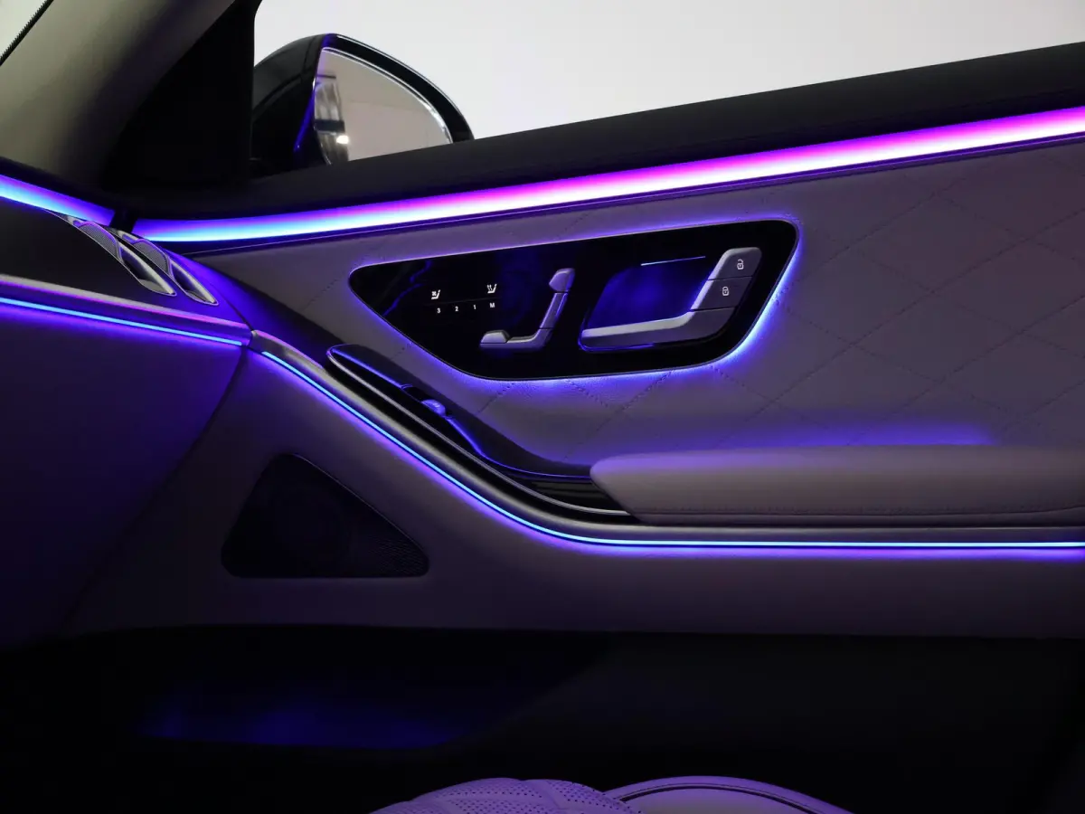 350d LANG AMG-LINE 286 PK + BUSINESS CLASS PAKKET | MASSAGE V+A | 3D DISPLAY | BURMESTER | SOFT-CLOSE | PANORAMA | LASER LIGHT