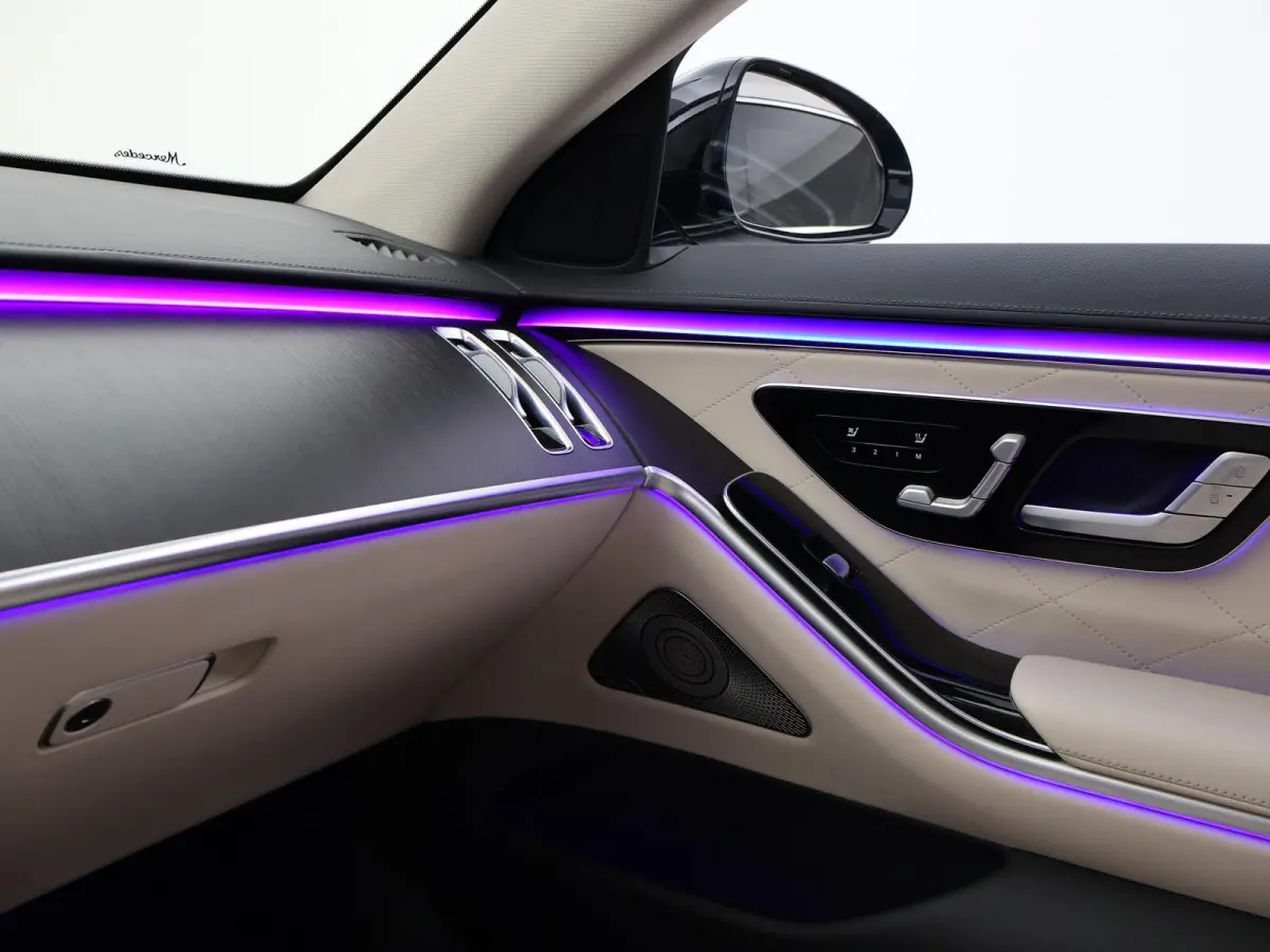 350d LANG AMG-LINE 286 PK + BUSINESS CLASS PAKKET | MASSAGE V+A | 3D DISPLAY | BURMESTER | SOFT-CLOSE | PANORAMA | LASER LIGHT