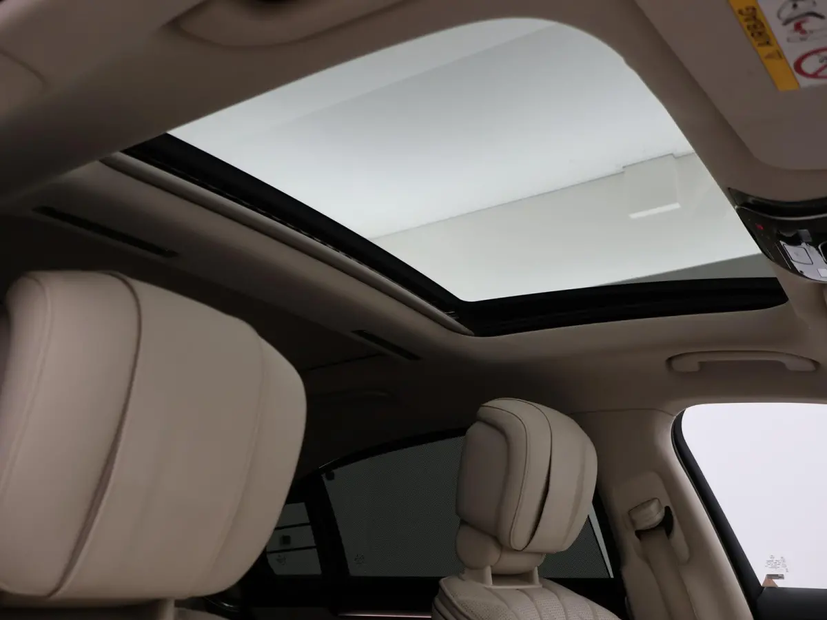 350d LANG AMG-LINE 286 PK + BUSINESS CLASS PAKKET | MASSAGE V+A | 3D DISPLAY | BURMESTER | SOFT-CLOSE | PANORAMA | LASER LIGHT