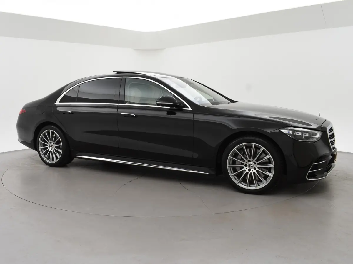 350d LANG AMG-LINE 286 PK + BUSINESS CLASS PAKKET | MASSAGE V+A | 3D DISPLAY | BURMESTER | SOFT-CLOSE | PANORAMA | LASER LIGHT
