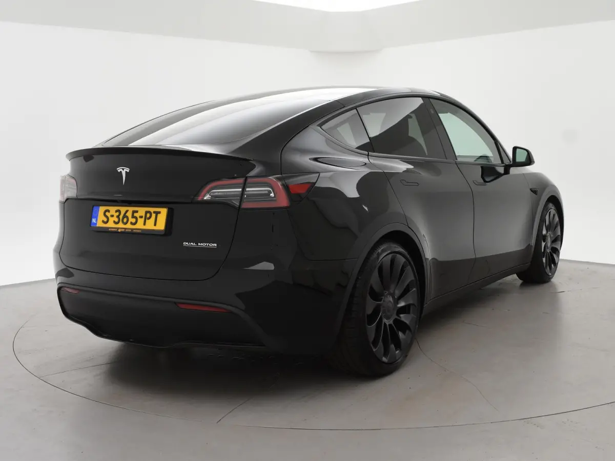 534 PK PERFORMANCE SOH 93% + 75 KWH + AUTOPILOT | PANORAMA | 21 INCH
