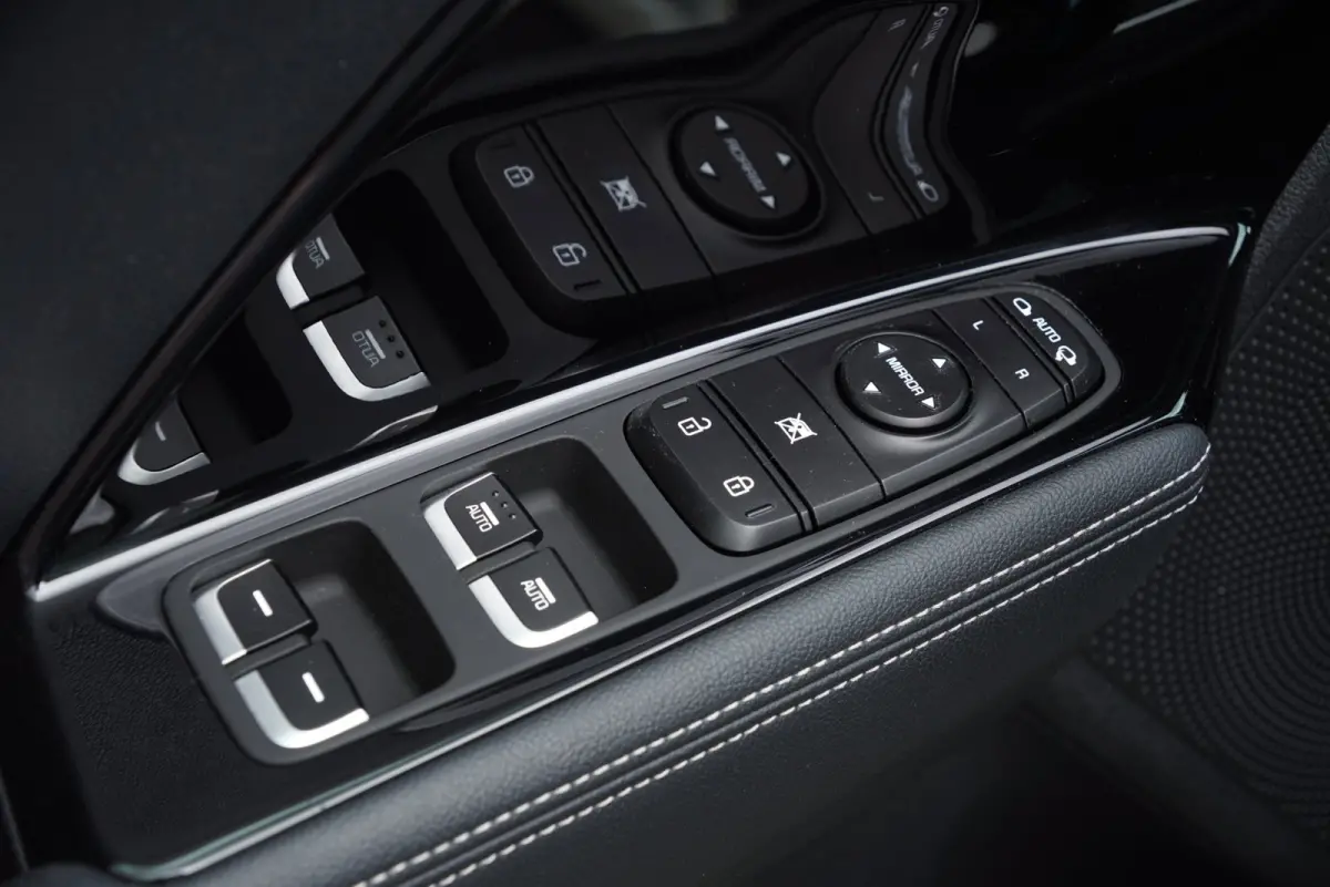 1.6 GDi Hybrid DynamicLine 2021 Automaat Airco Clima Carplay Android Connect Adaptive cruise control Camera