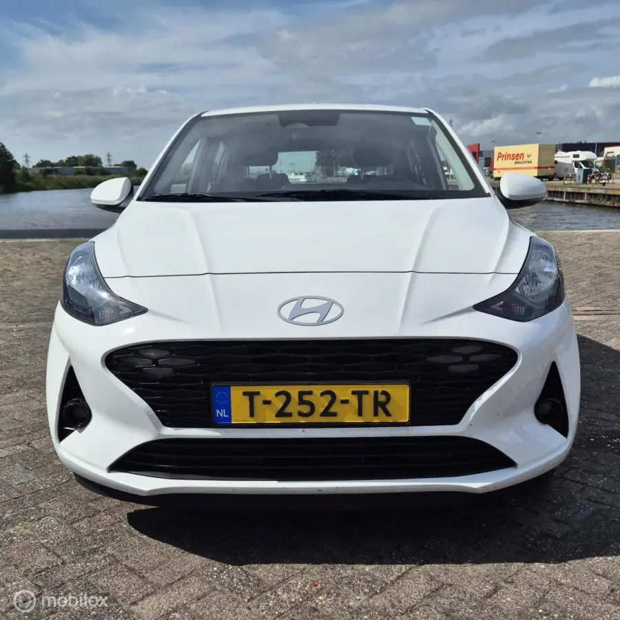 1.0 NAV/ Camera 5 deurs