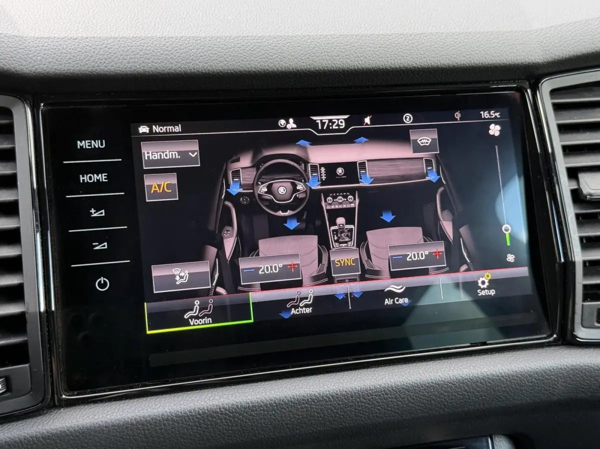 1.5 TSI Sportline Business Automaat | Panoramadak | Cruise control adaptief | Dode hoek detectie | Navigatiesysteem grootscherm | LED verlichting | Elektrische achterklep | Achteruitrijcamer