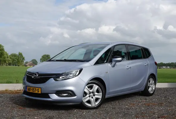 1.4 Tourer C TREKHAAK CRUISE NAVIGATIE PDC 6-BAK