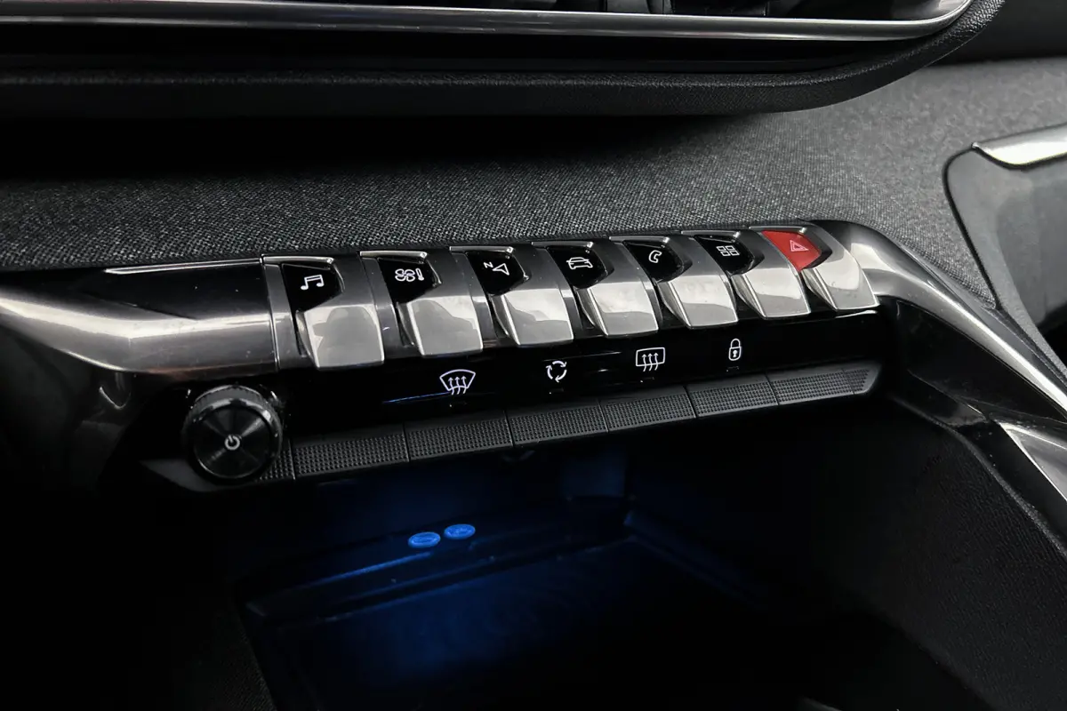 1.2 PureTech Blue Lease Premium | Camera | Afneembare trekhaak | Apple Carplay | Cruise control
