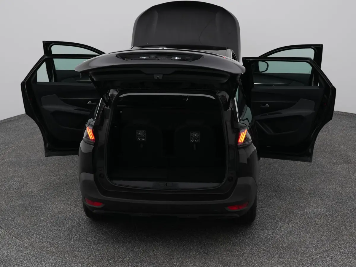 1.2 PureTech 130 PK Automaat Active 7-Pers. | CAMERA | CARPLAY