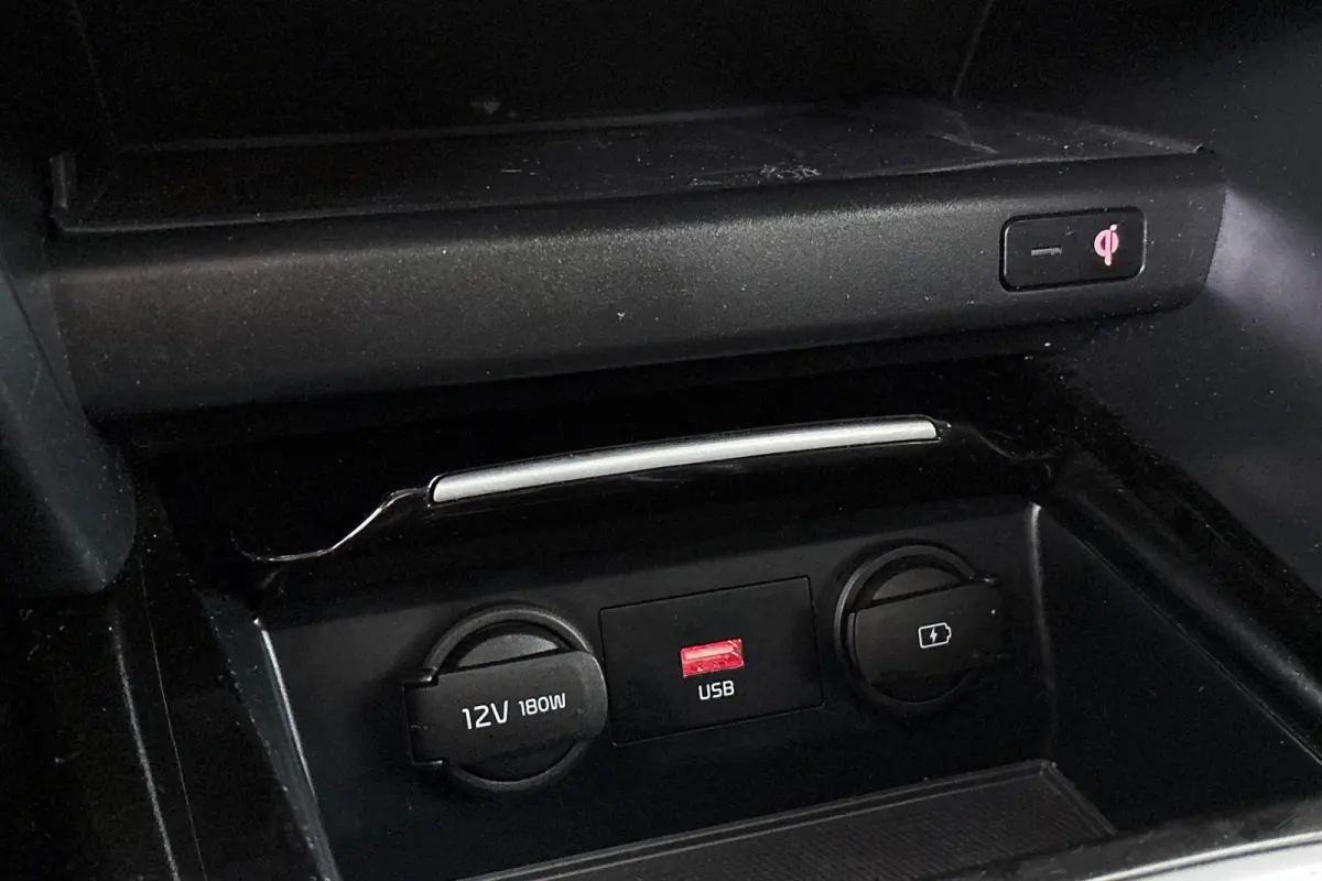 1.0 T-GDi DynamicPlusLine Achteruitrijcamera Stoel-Stuurverwarming Apple CarPlay