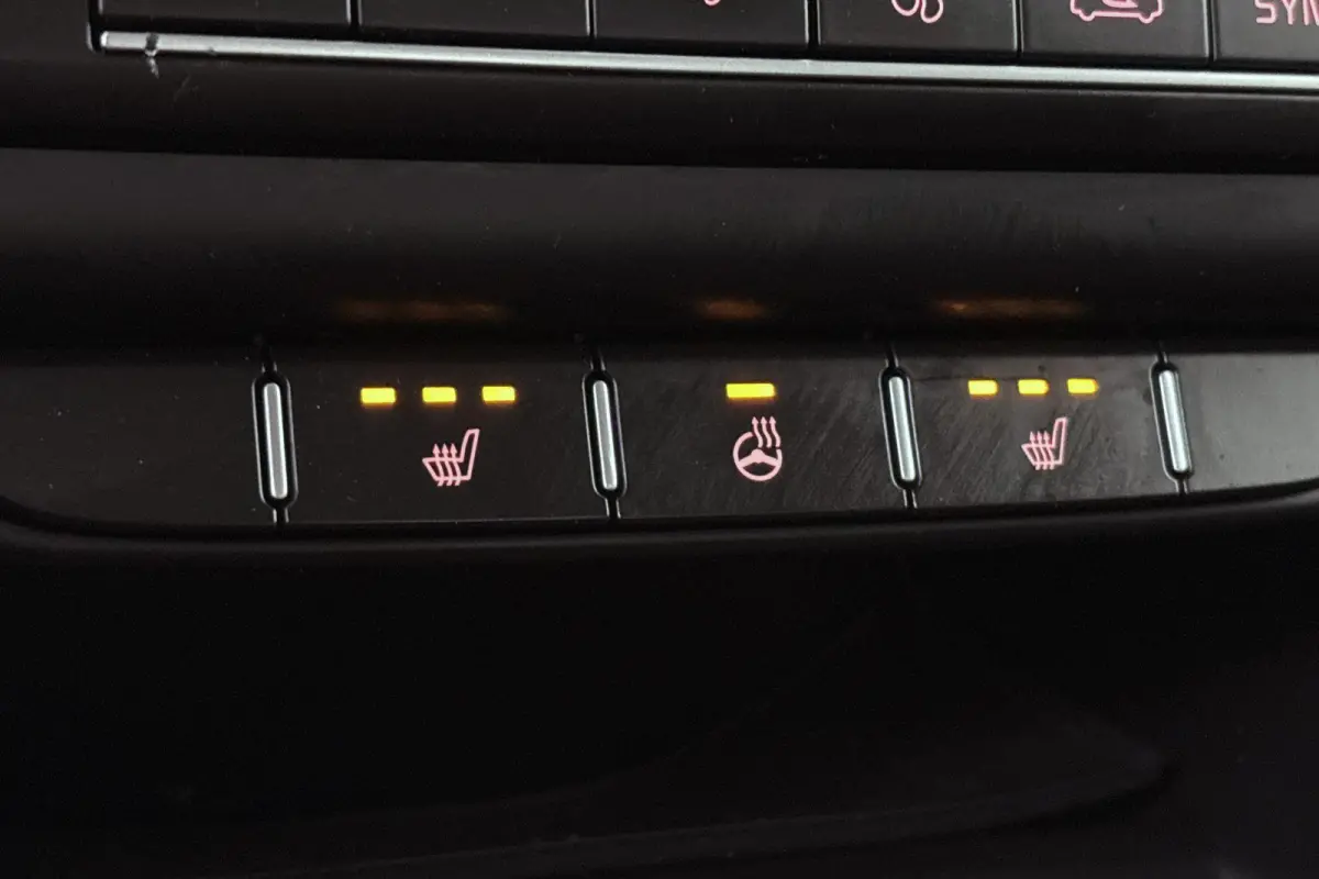 1.0 T-GDi DynamicPlusLine Achteruitrijcamera Stoel-Stuurverwarming Apple CarPlay