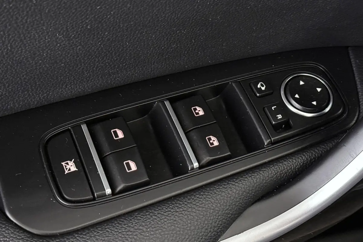 1.0 T-GDi DynamicPlusLine Achteruitrijcamera Stoel-Stuurverwarming Apple CarPlay