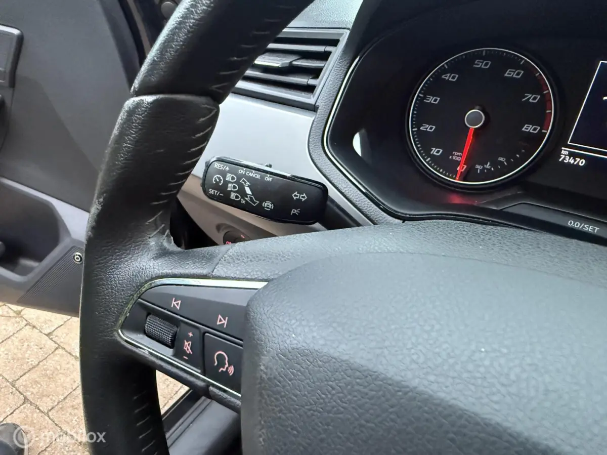 1.0 TSI Style Business Intense slechts 73.000 km