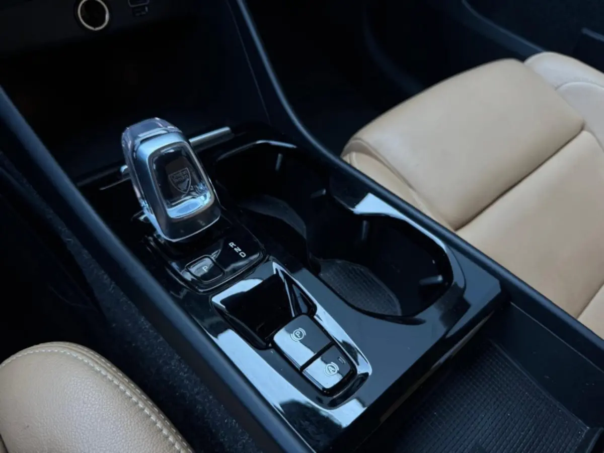 T5 1.5 PHEV Inscription | Leder | Cruise