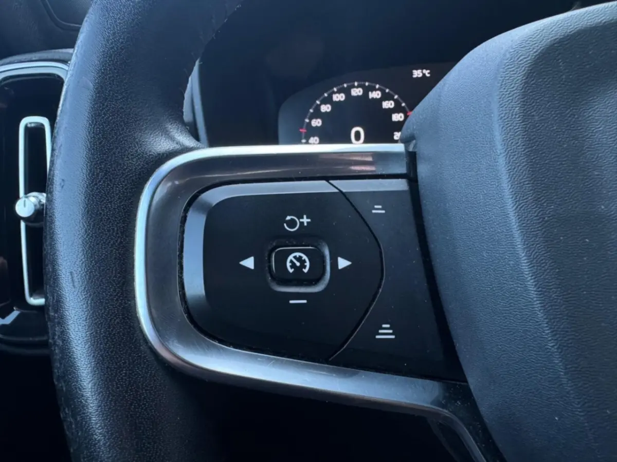 T5 1.5 PHEV Inscription | Leder | Cruise