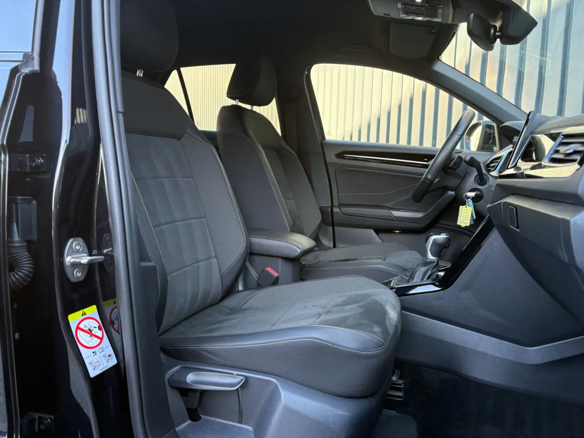 1.5 TSI R-Line Business+ | Beats | IQ Light | Camera | 19" | Prijs Rijklaar!!