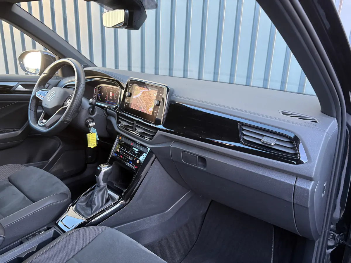 1.5 TSI R-Line Business+ | Beats | IQ Light | Camera | 19" | Prijs Rijklaar!!